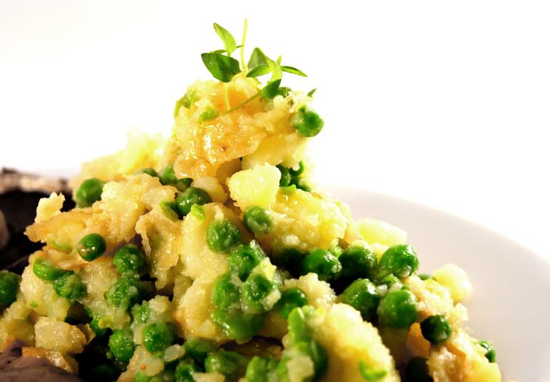 Olive Oil Crushed New Potatoes and Peas